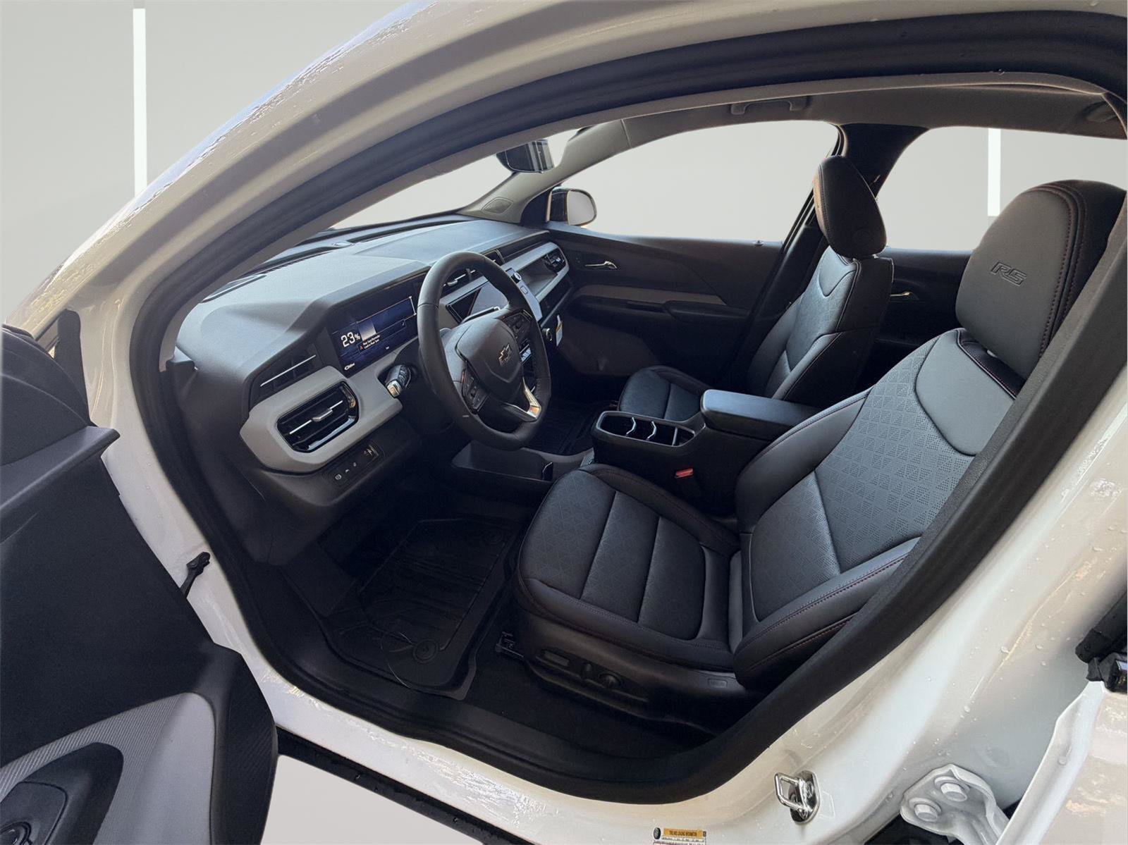 New 2027 Chevrolet Bolt RS w/ Technology Package FWD image 12