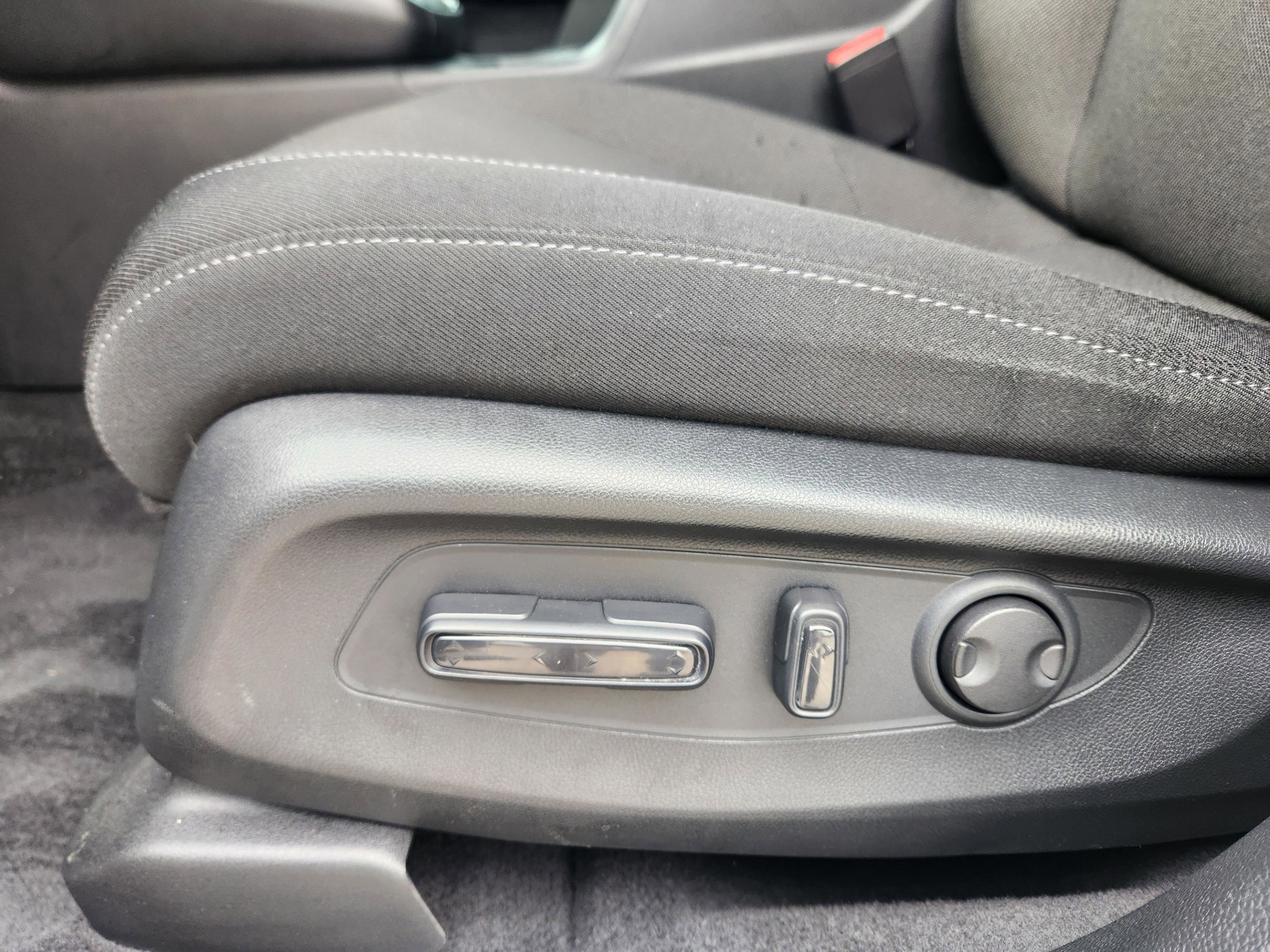 Certified 2023 Honda CR-V EX image 24
