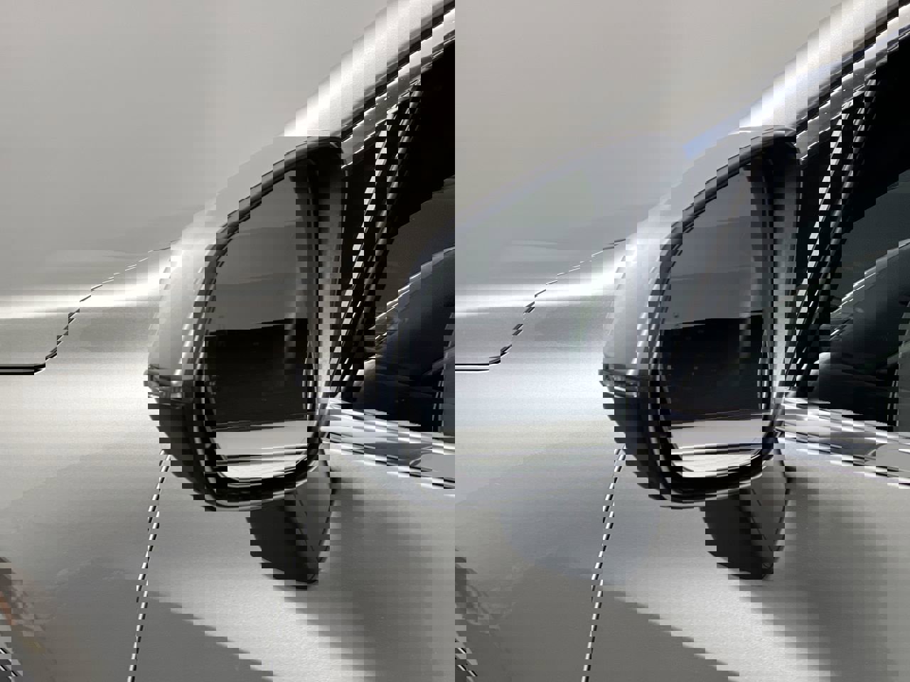 Used 2023 Lexus NX 450h+ AWD w/ Vision Package image 10