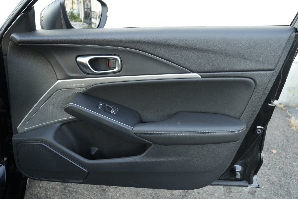 Used 2023 Acura Integra A-Spec w/ Technology Package FWD image 36
