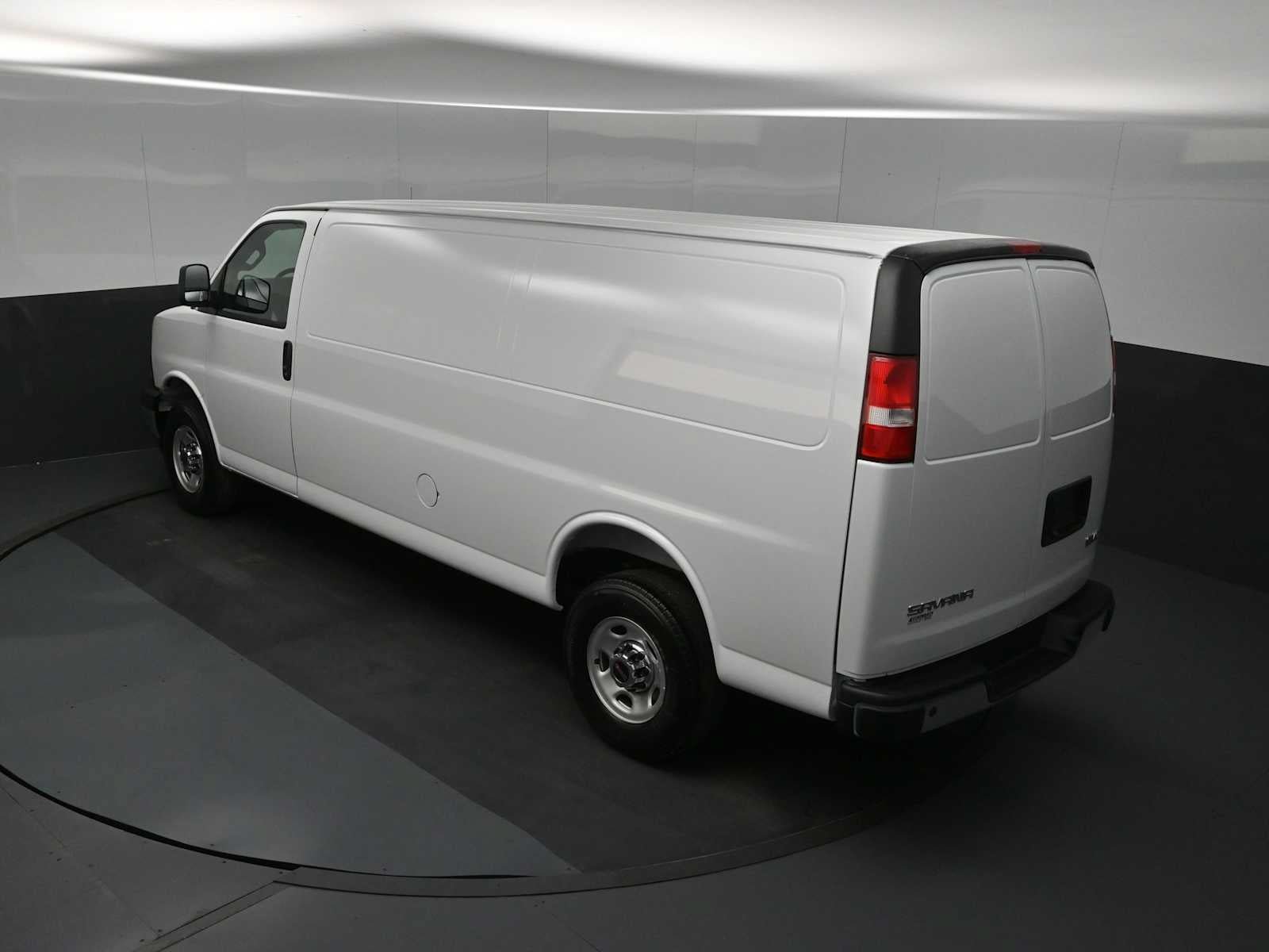 New 2026 GMC Savana 3500 Extended w/ Driver Convenience Package RWD image 27