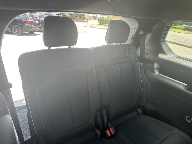 Used 2024 Jeep Grand Cherokee L Summit AWD/4WD image 16