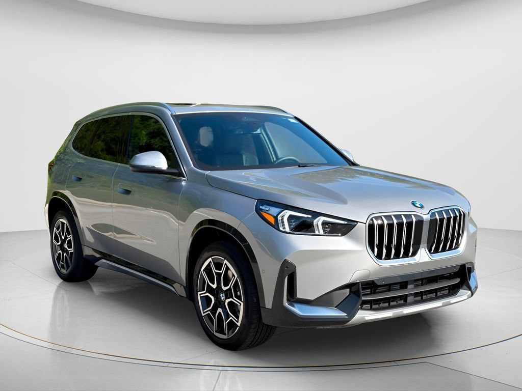 New 2026 BMW X1 xDrive28i w/ Convenience Package AWD/4WD image 3