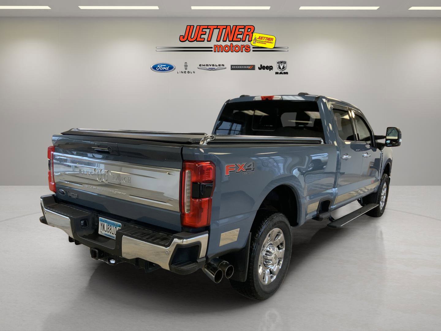 Used 2023 Ford F350 King Ranch w/ Chrome Package image 8