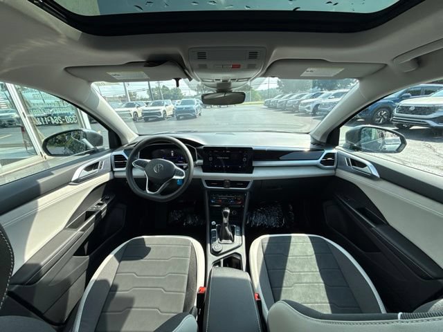 New 2026 Volkswagen Taos SE AWD/4WD image 9