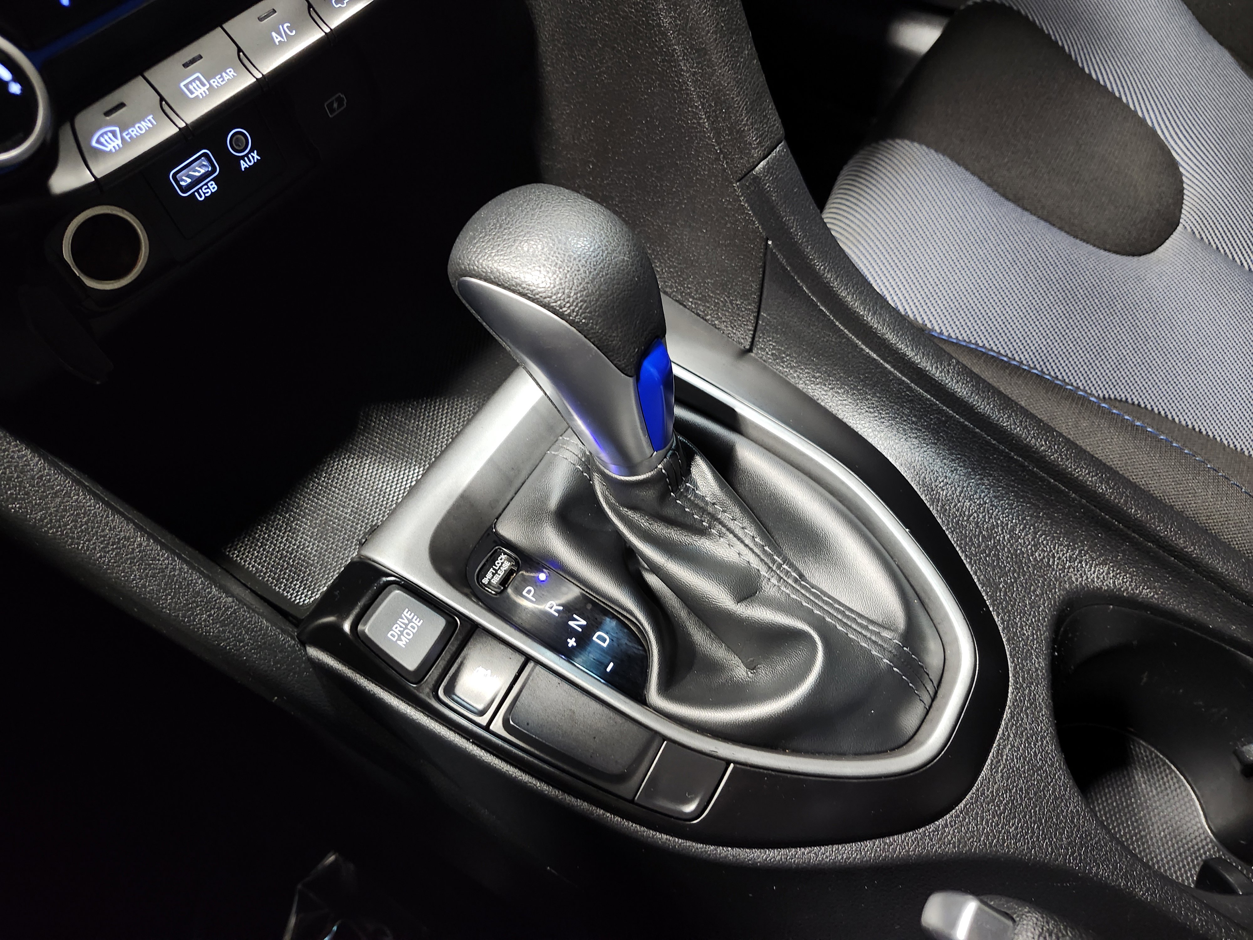 Used 2019 Hyundai Veloster 2.0 image 28