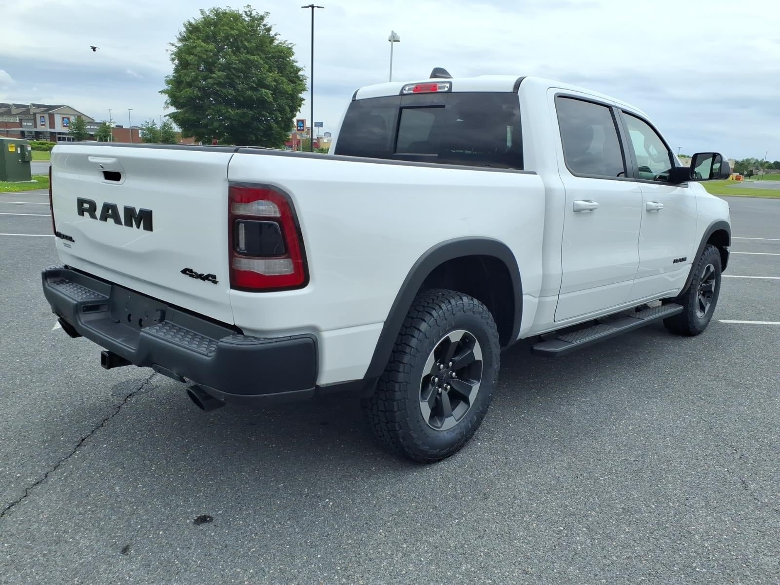 Used 2019 RAM 1500 Rebel w/ Rebel Level 2 Equipment Group AWD/4WD image 4