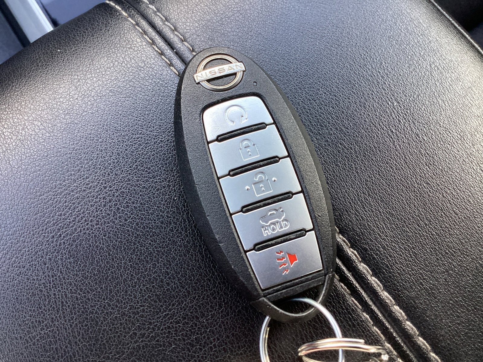 Used 2024 Nissan Altima 2.5 SV image 32