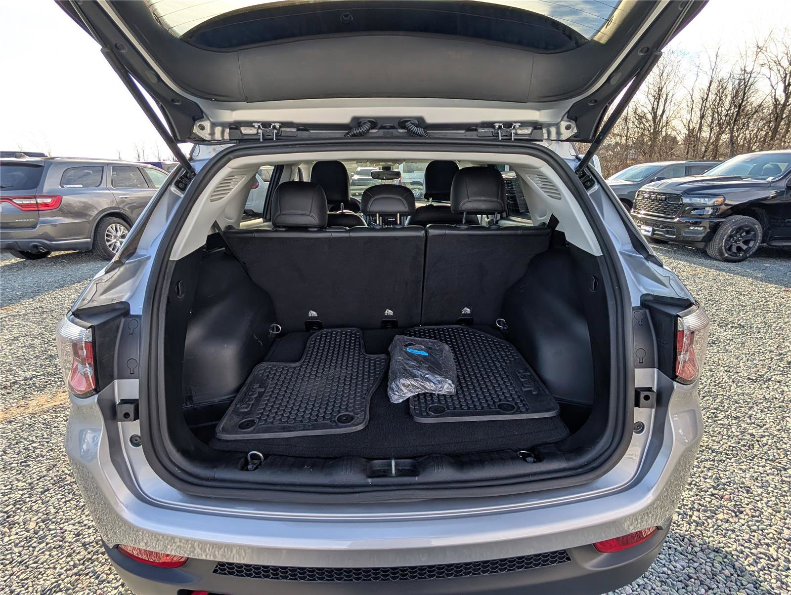 Used 2018 Jeep Compass Trailhawk image 13
