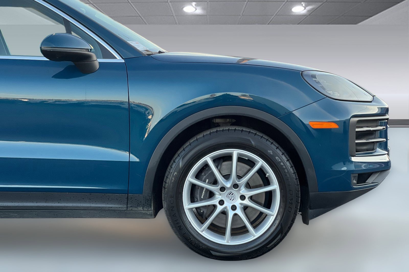 Used 2024 Porsche Cayenne image 35