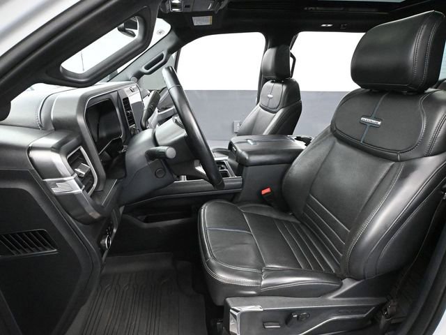 Used 2025 Ford F250 Platinum w/ FX4 Off-Road Package image 25