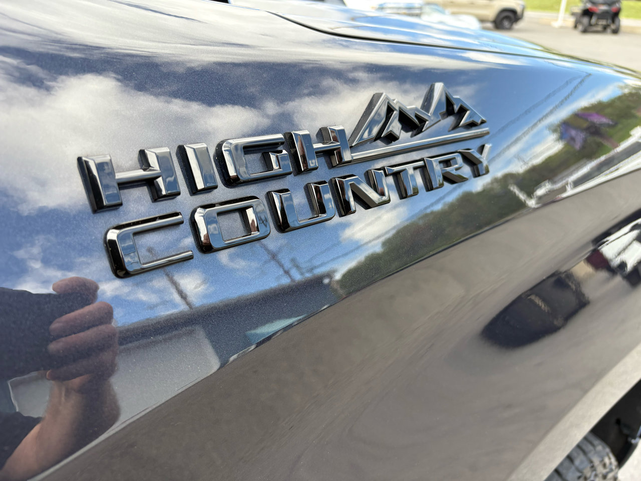 Used 2022 Chevrolet Silverado 1500 High Country w/ High Country Premium Package image 42