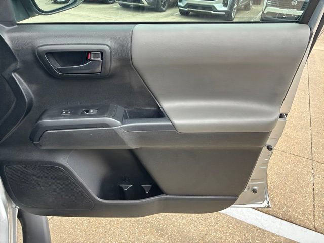 Used 2022 Toyota Tacoma SR w/ SR Convenience Package RWD image 13