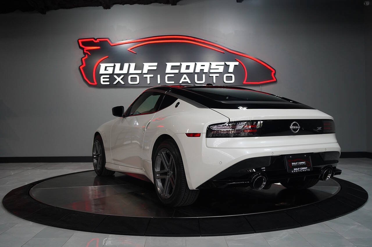 Used 2025 Nissan Z Sport w/ Floor Mat Package RWD image 5