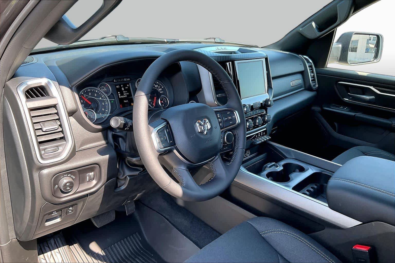 New 2027 RAM 1500 Big Horn w/ Night Edition AWD/4WD image 8
