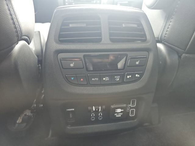 Used 2021 Honda Pilot Elite image 12