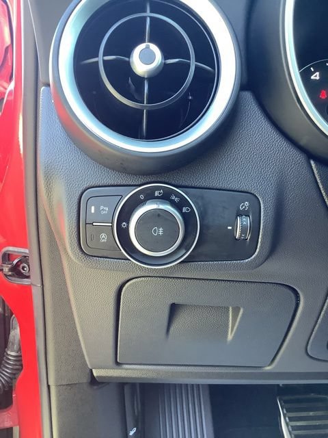 Used 2023 Alfa Romeo Stelvio Ti AWD/4WD image 37