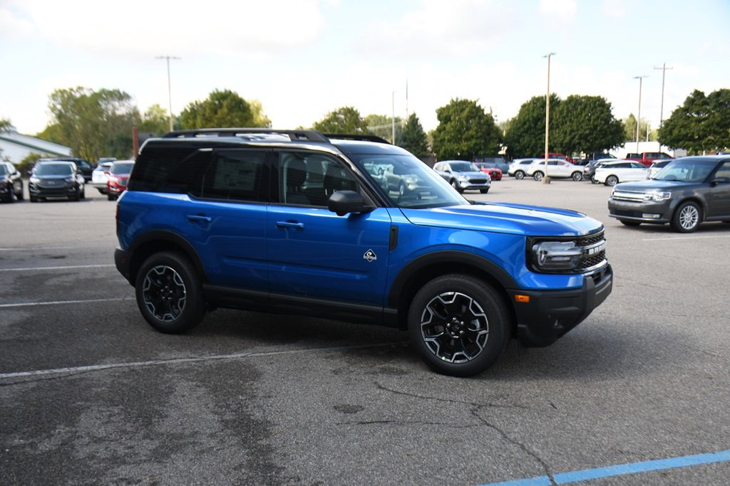 New 2025 Ford Bronco Sport Outer Banks w/ Outer Banks Tech Package+ image 8