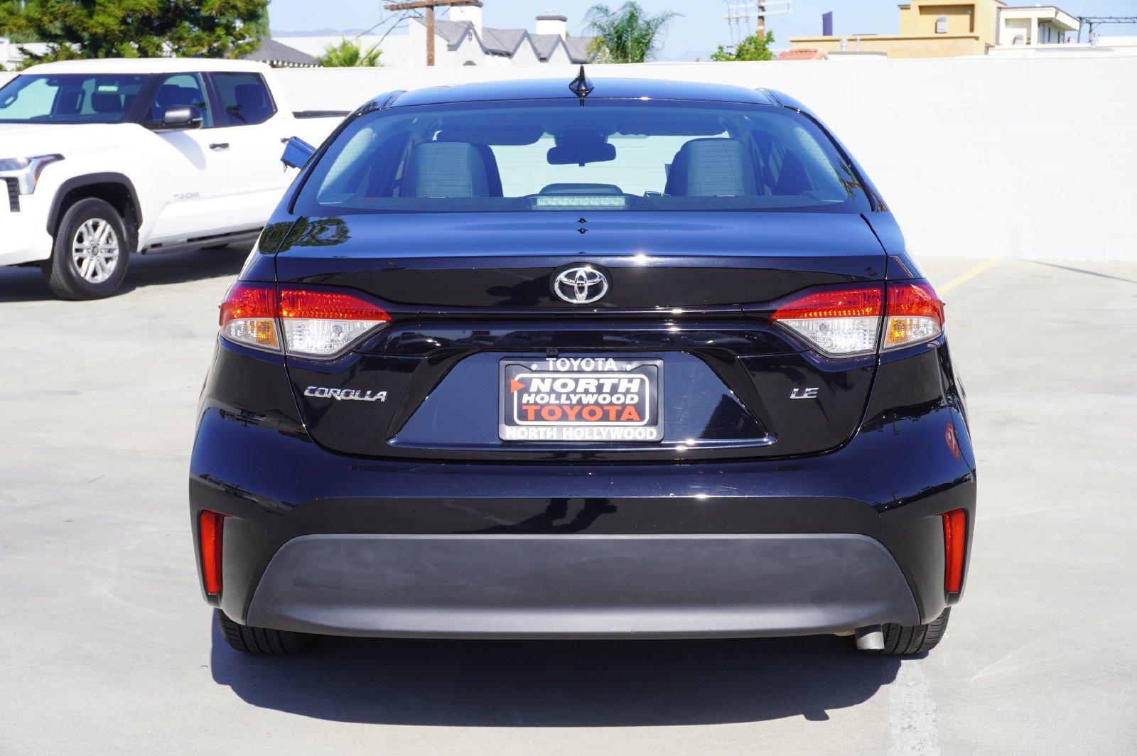 Certified 2025 Toyota Corolla LE FWD image 6