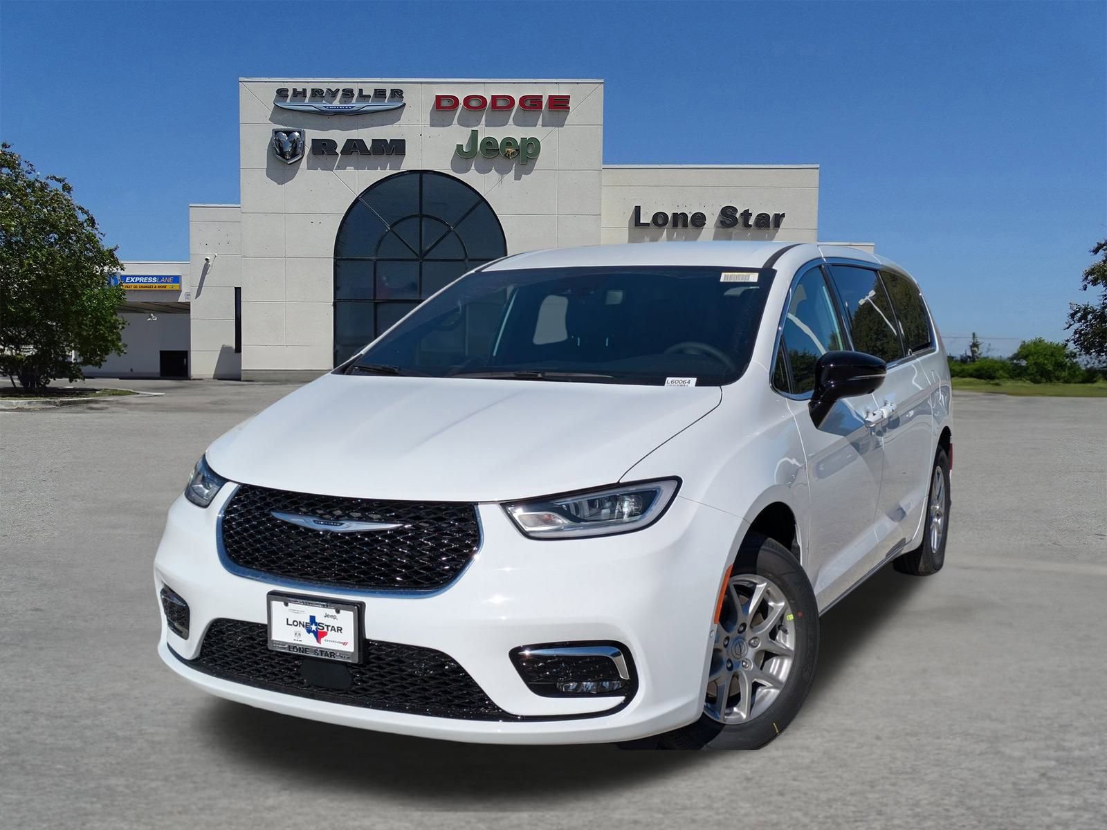 New 2026 Chrysler Pacifica Select FWD image 1