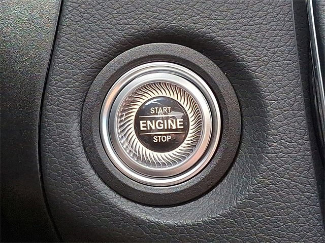 Used 2023 Mercedes-Benz GLC 300 4MATIC Coupe image 21