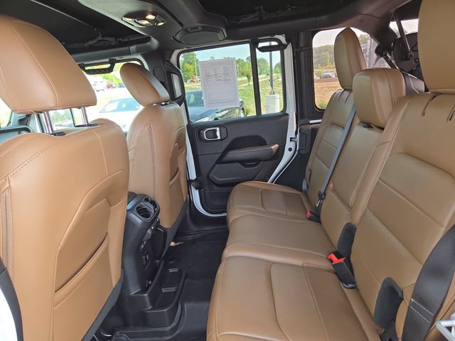 Used 2021 Jeep Wrangler Unlimited Sahara w/ Dual Top Group AWD/4WD image 32