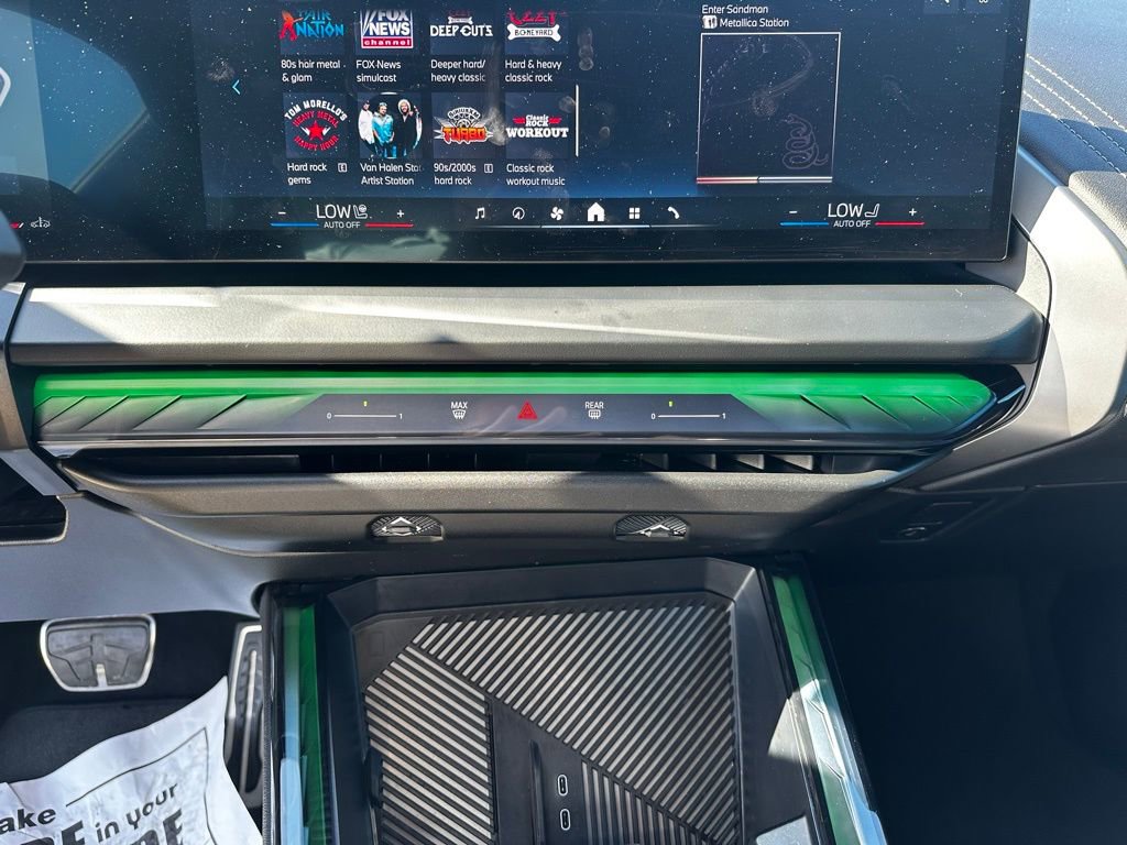 Certified 2025 BMW X3 xDrive30i w/ M Sport Package image 20