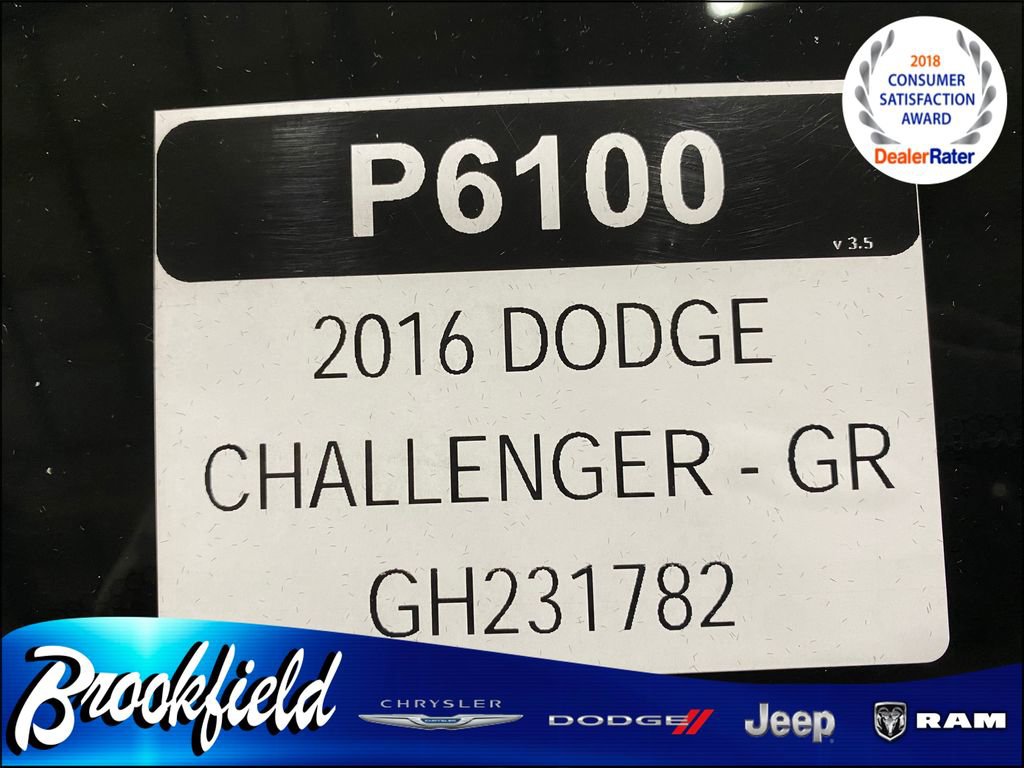 Used 2016 Dodge Challenger R/T Scat Pack w/ Leather Interior Group RWD image 37