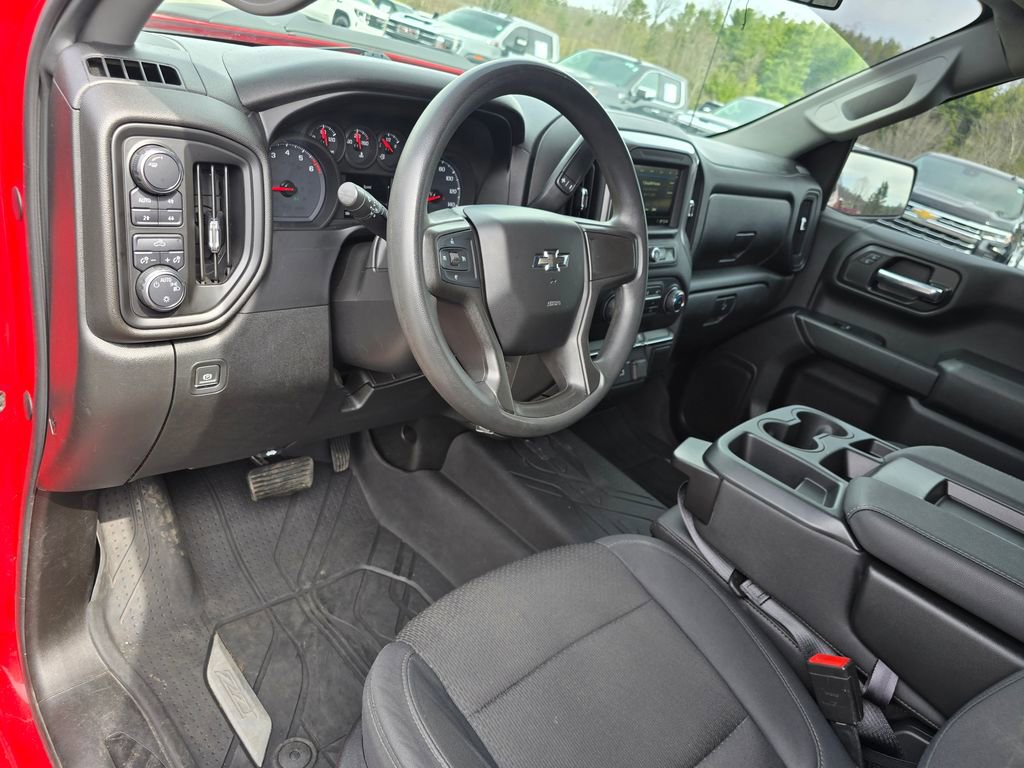 Used 2019 Chevrolet Silverado 1500 Custom Trail Boss w/ Custom Convenience Package image 24