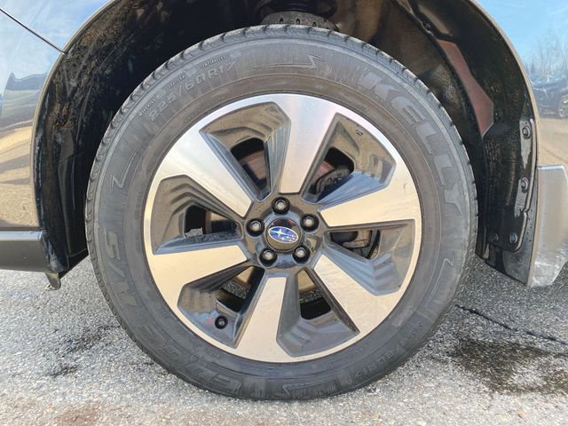 Used 2017 Subaru Forester 2.5i Premium w/ All-Weather Package image 13