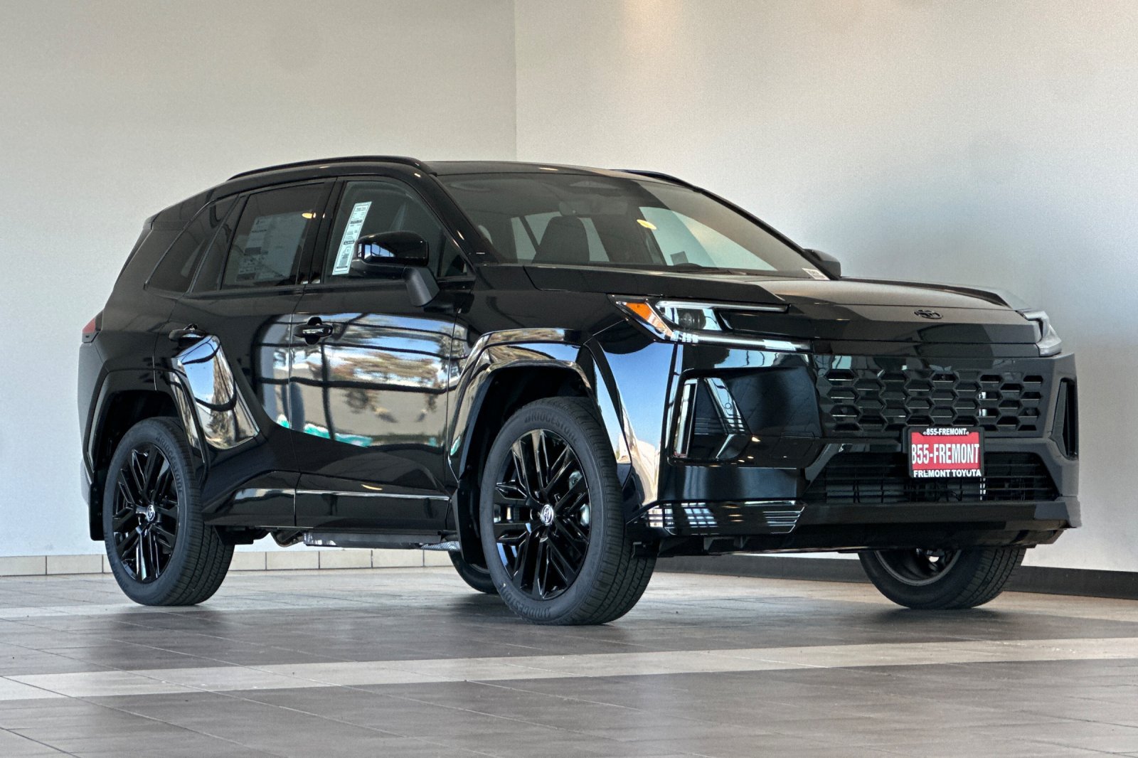 New 2026 Toyota RAV4 XSE AWD/4WD image 2