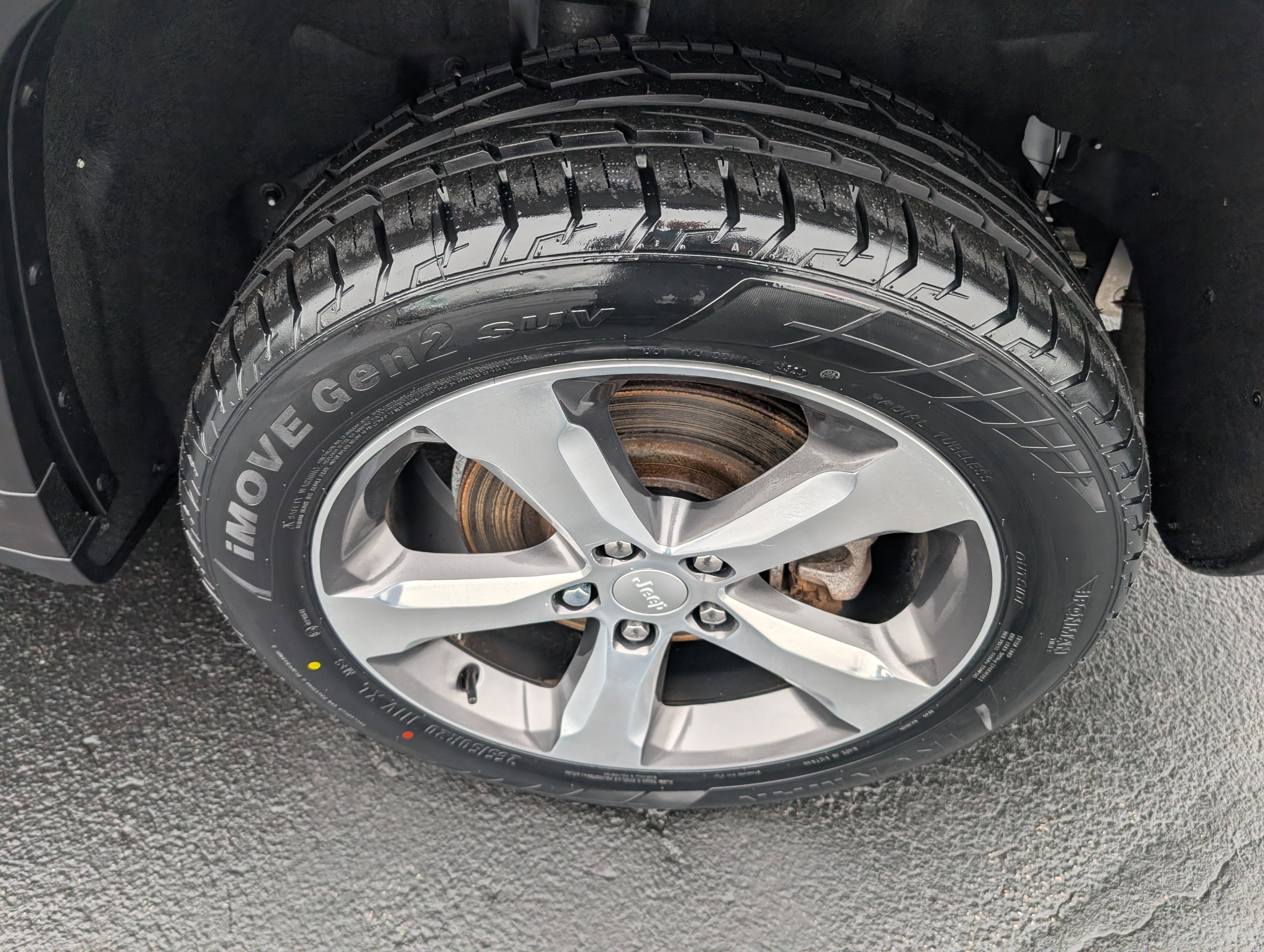 Used 2022 Jeep Grand Cherokee L Limited image 9