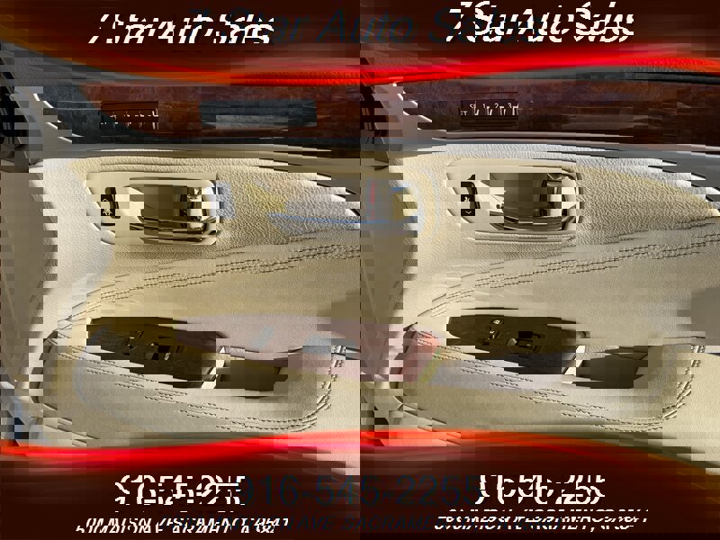 Used 2016 Lexus LS 460 w/ Comfort Package image 16