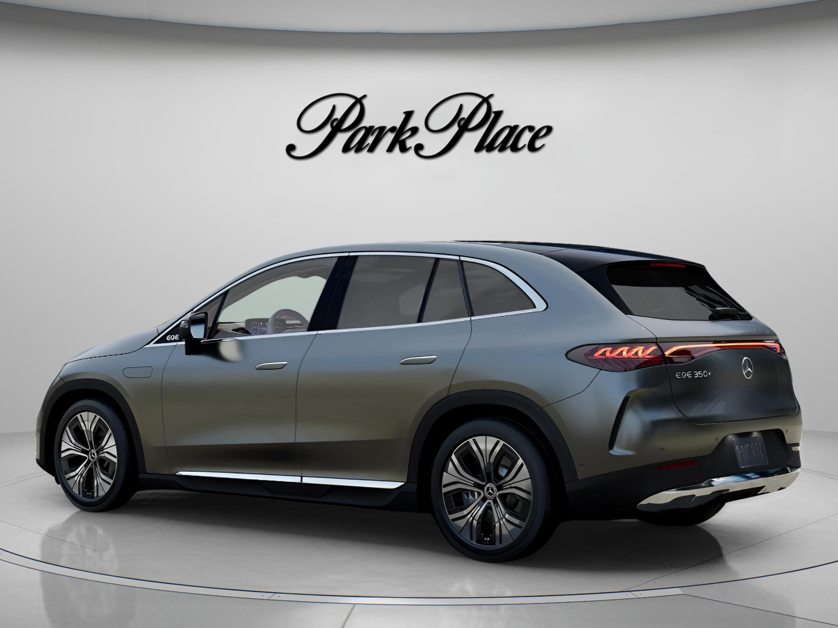 Used 2023 Mercedes-Benz EQE 350+ SUV image 12