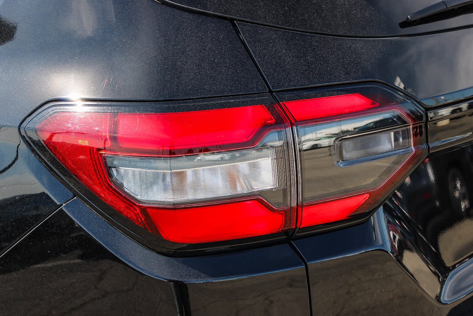 Certified 2025 Honda Pilot Touring image 7