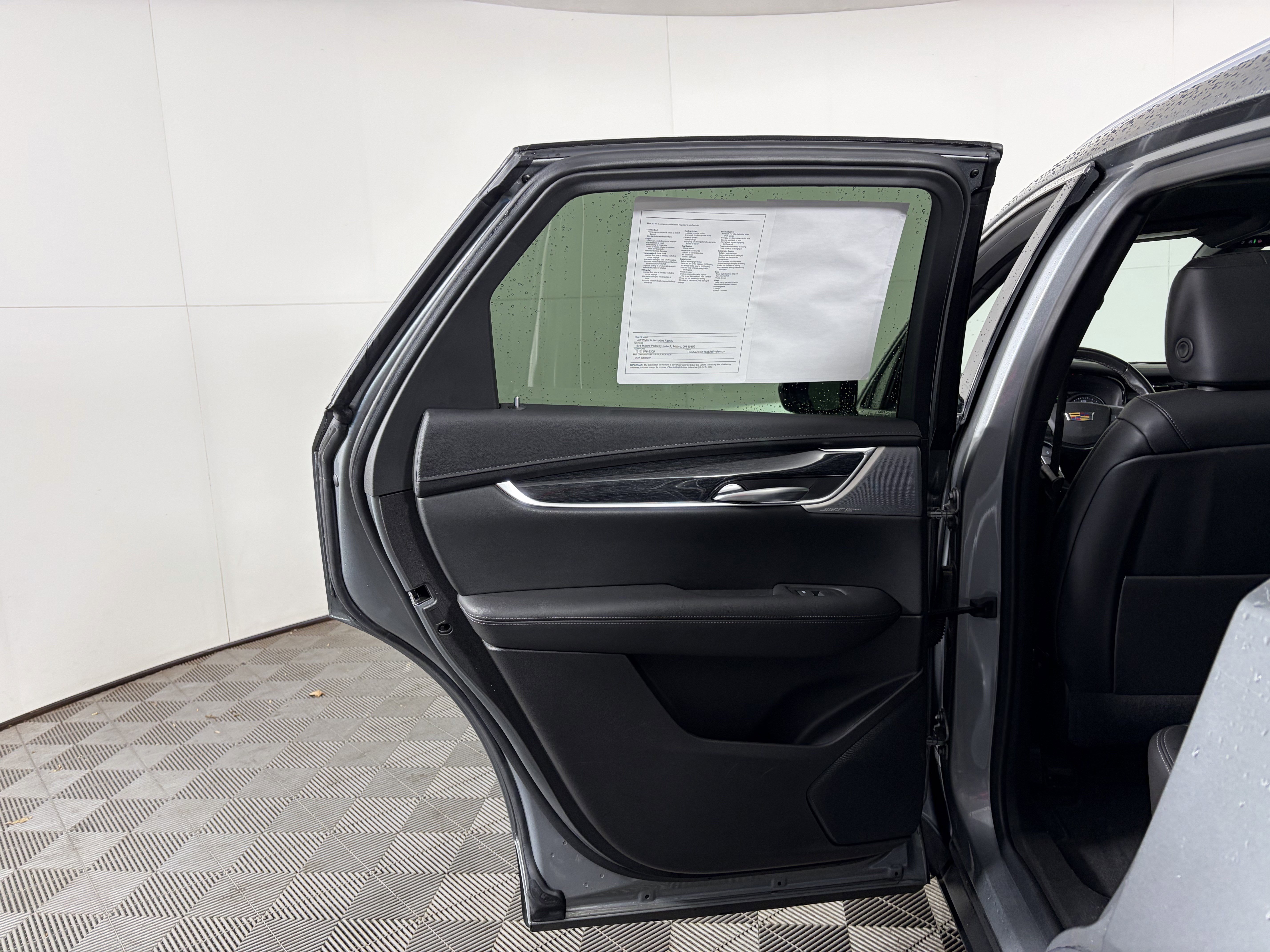 Certified 2023 Cadillac XT5 Premium Luxury w/ Technology Package image 34