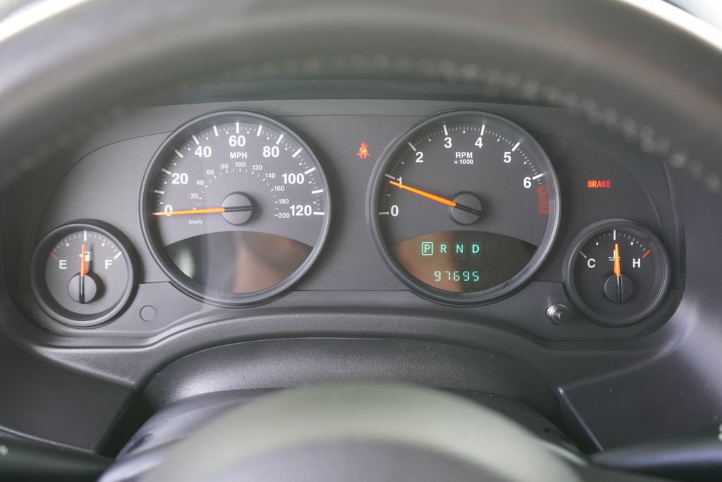 Used 2012 Jeep Patriot Latitude FWD image 18
