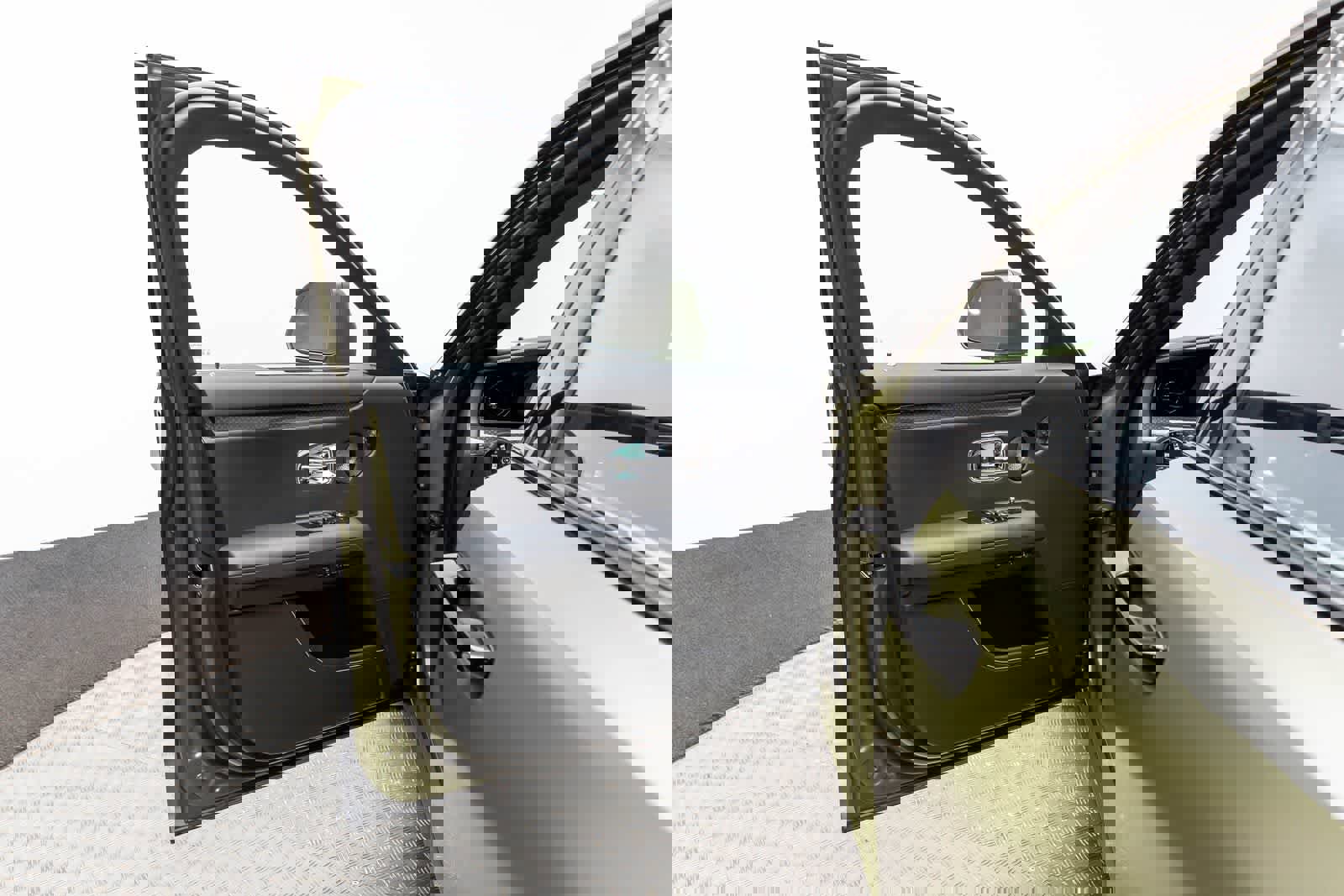 Certified 2025 Rolls-Royce Ghost Black Badge image 20