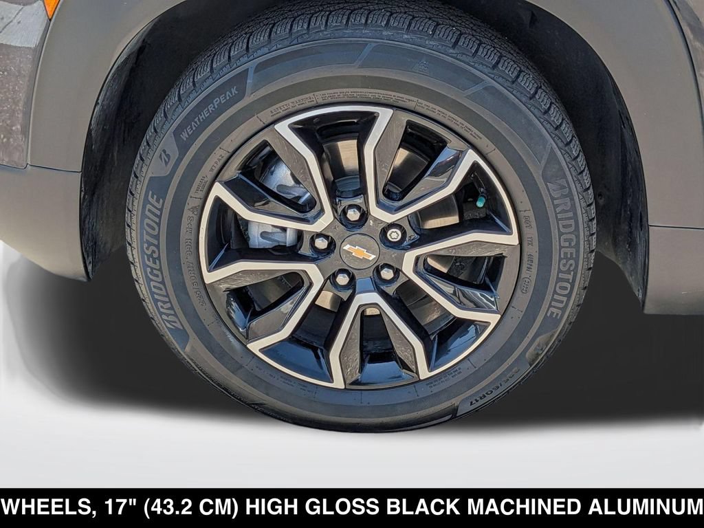 Used 2021 Chevrolet TrailBlazer ACTIV w/ Technology Package FWD image 11