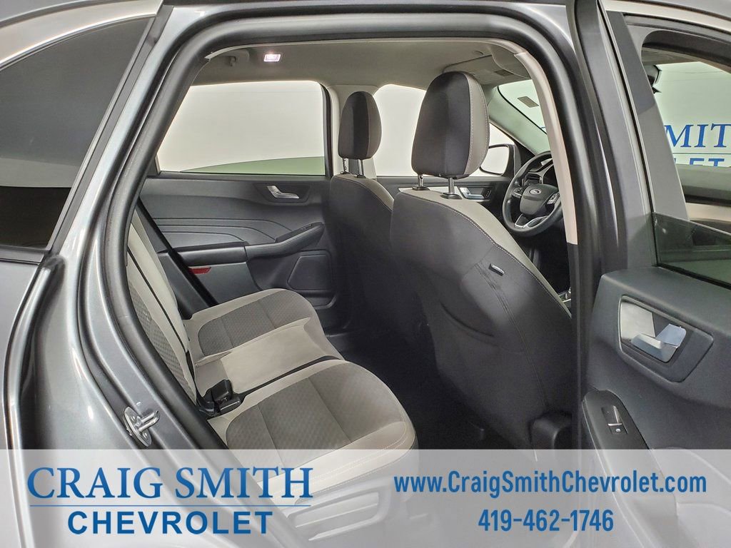 Used 2021 Ford Escape SE image 33