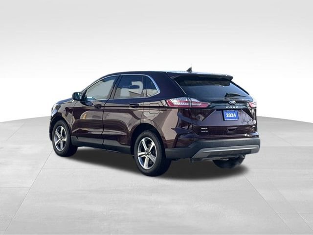 Used 2024 Ford Edge SEL w/ Convenience Package image 3