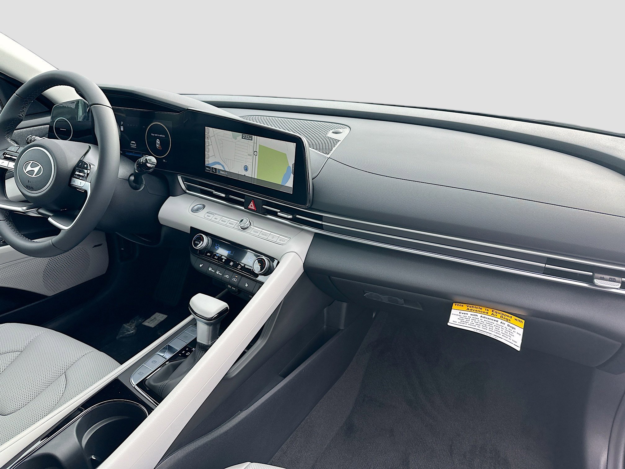 New 2025 Hyundai Elantra Limited w/ Cargo Package image 23