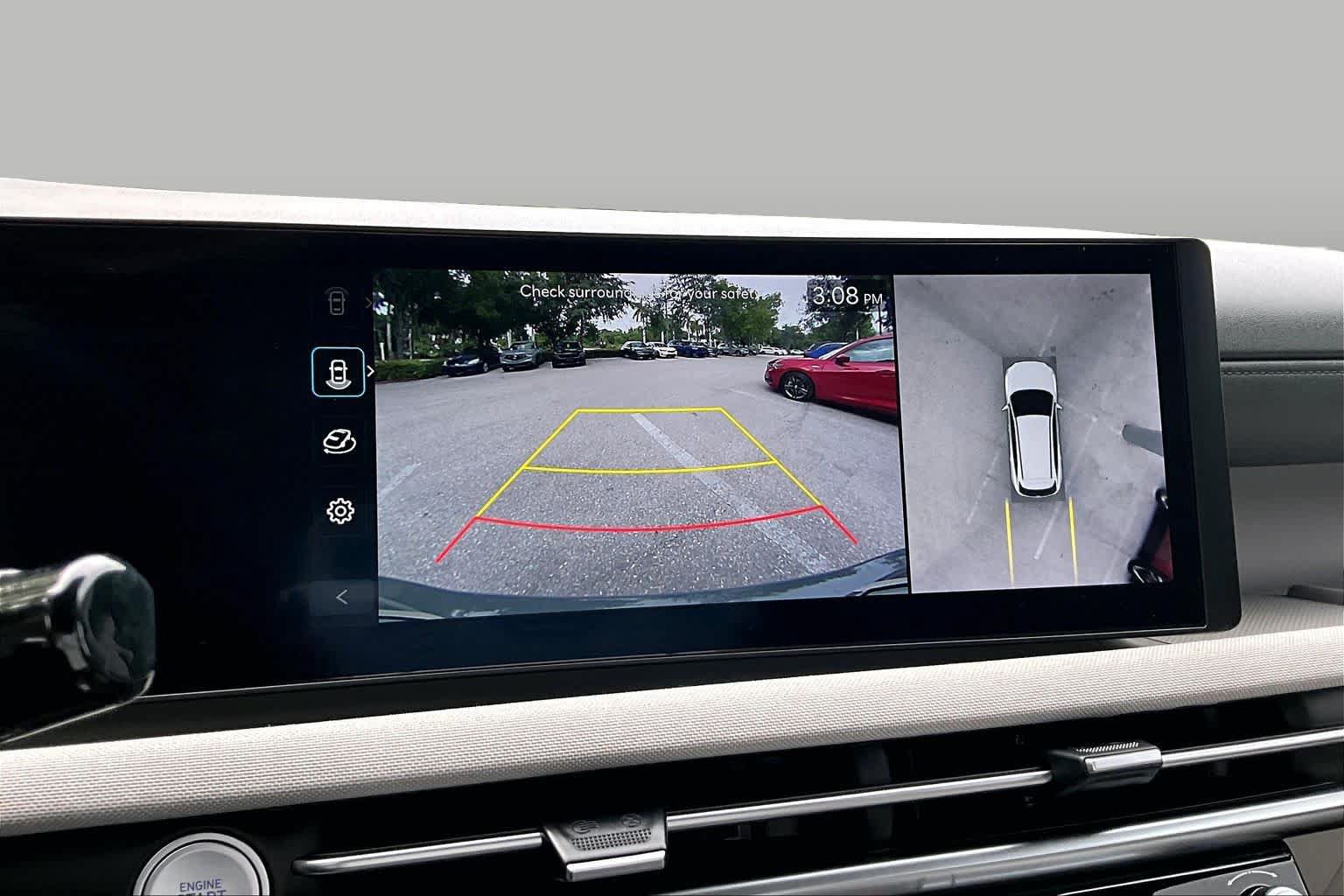 Used 2025 Hyundai Tucson Limited FWD image 25