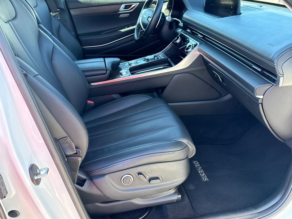 Used 2024 Genesis GV80 2.5T image 13