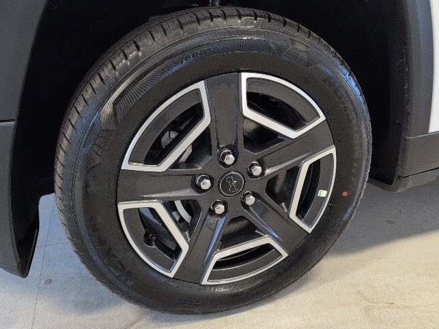 New 2026 Jeep Cherokee Laredo AWD/4WD image 9