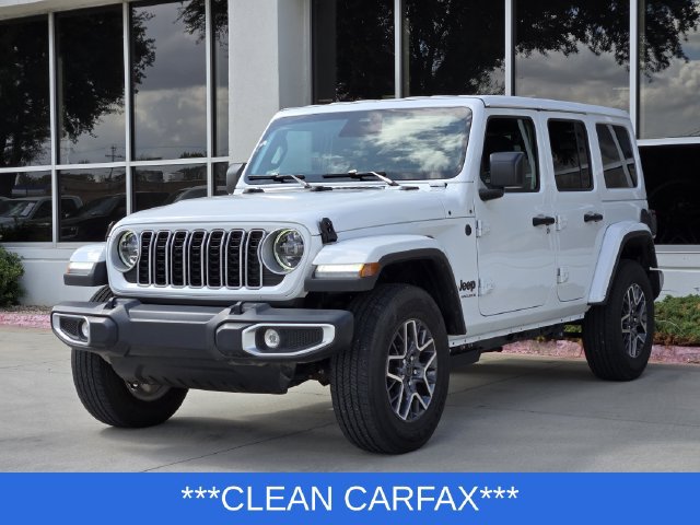 Used 2026 Jeep Wrangler Unlimited Sahara AWD/4WD image 3