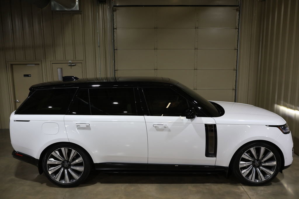 Used 2024 Land Rover Range Rover Long Wheelbase SE image 58