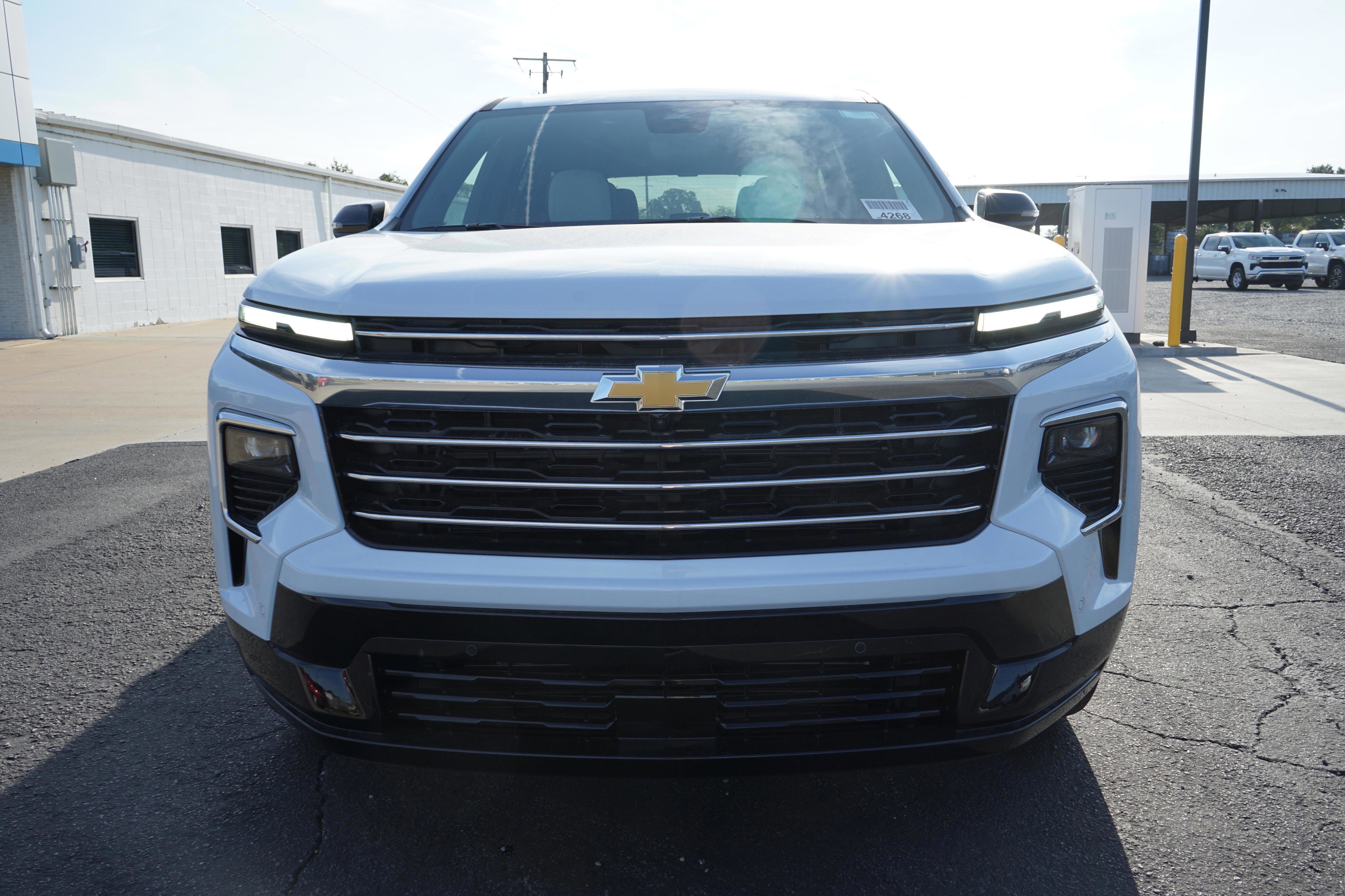 New 2026 Chevrolet Traverse High Country image 8