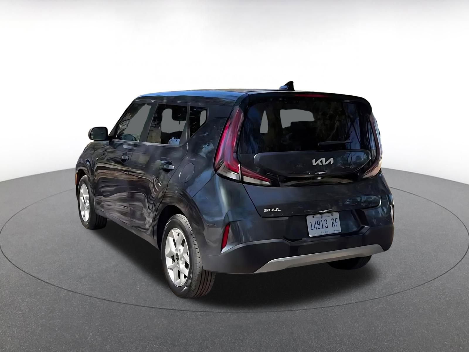 Used 2025 Kia Soul LX w/ LX Technology Package image 11