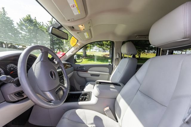 Used 2012 GMC Sierra 2500 SLT w/ SLT Convenience Package AWD/4WD image 10